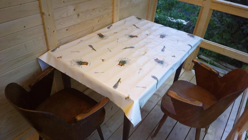 Prague Retro Challenge And Garden Guest House