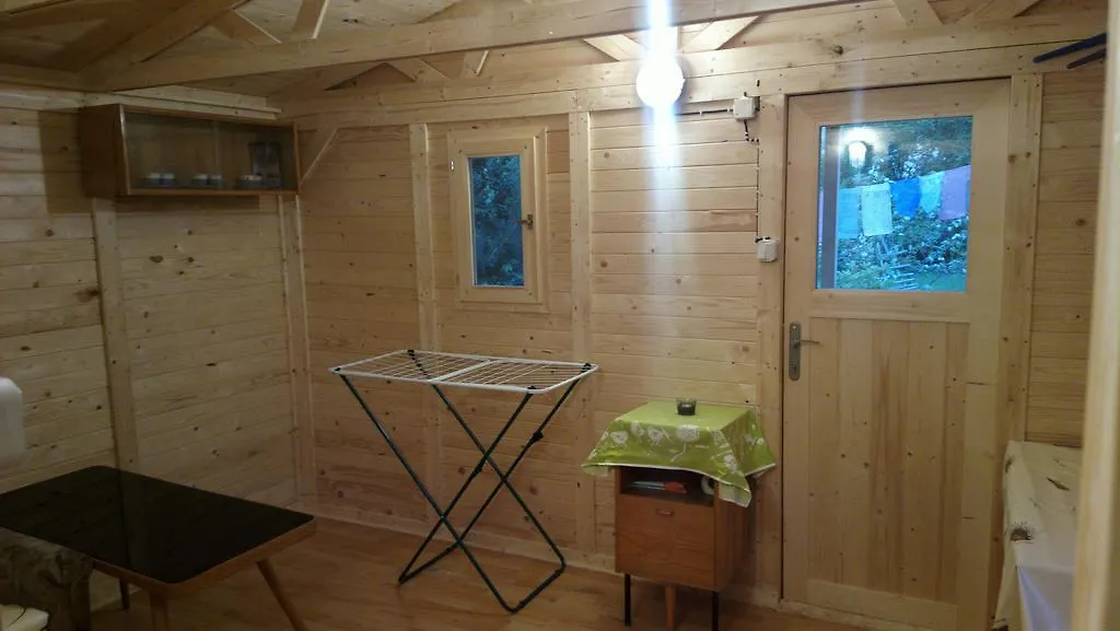 Prague Retro Challenge And Garden Guest House