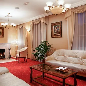https://moskevsky-dvur.karlovyvary-hotels.com