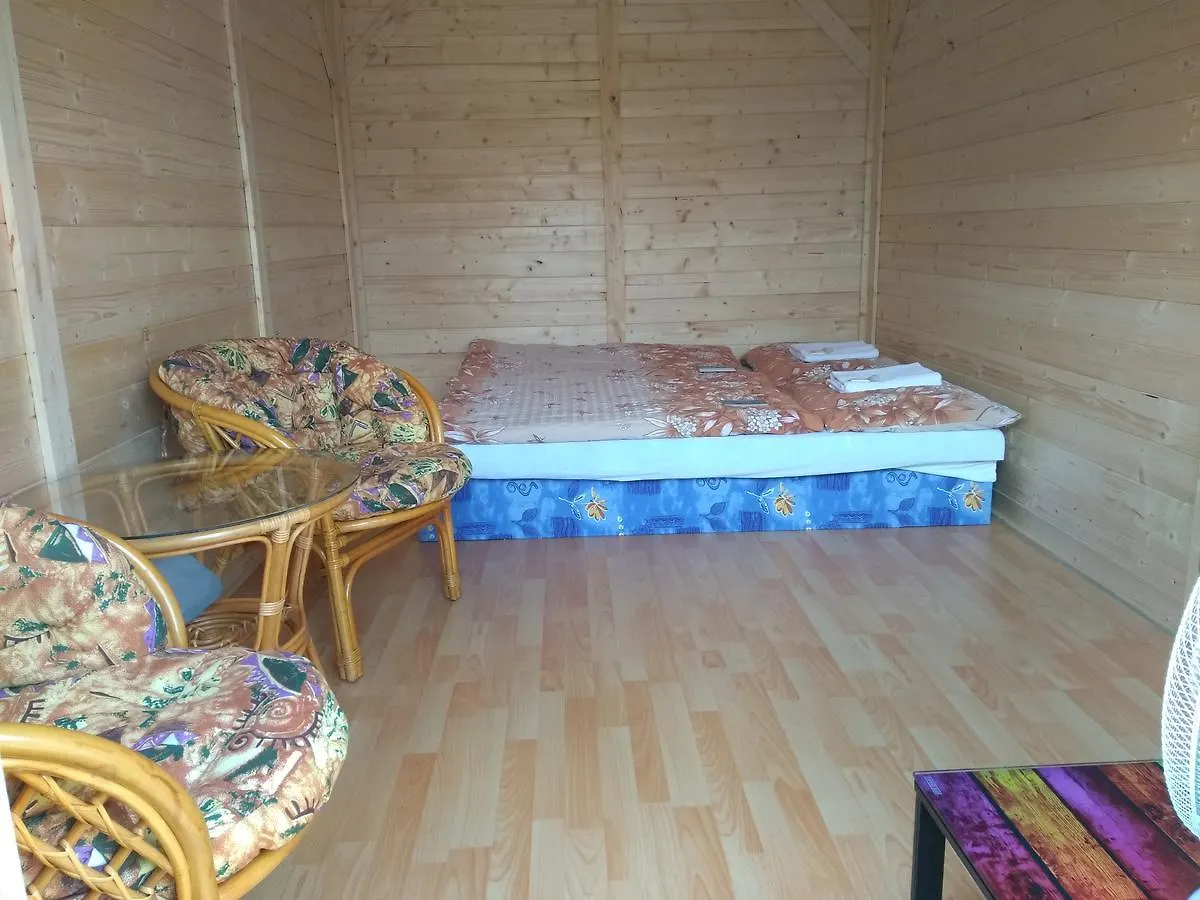 Prague Retro Challenge And Garden Guest House